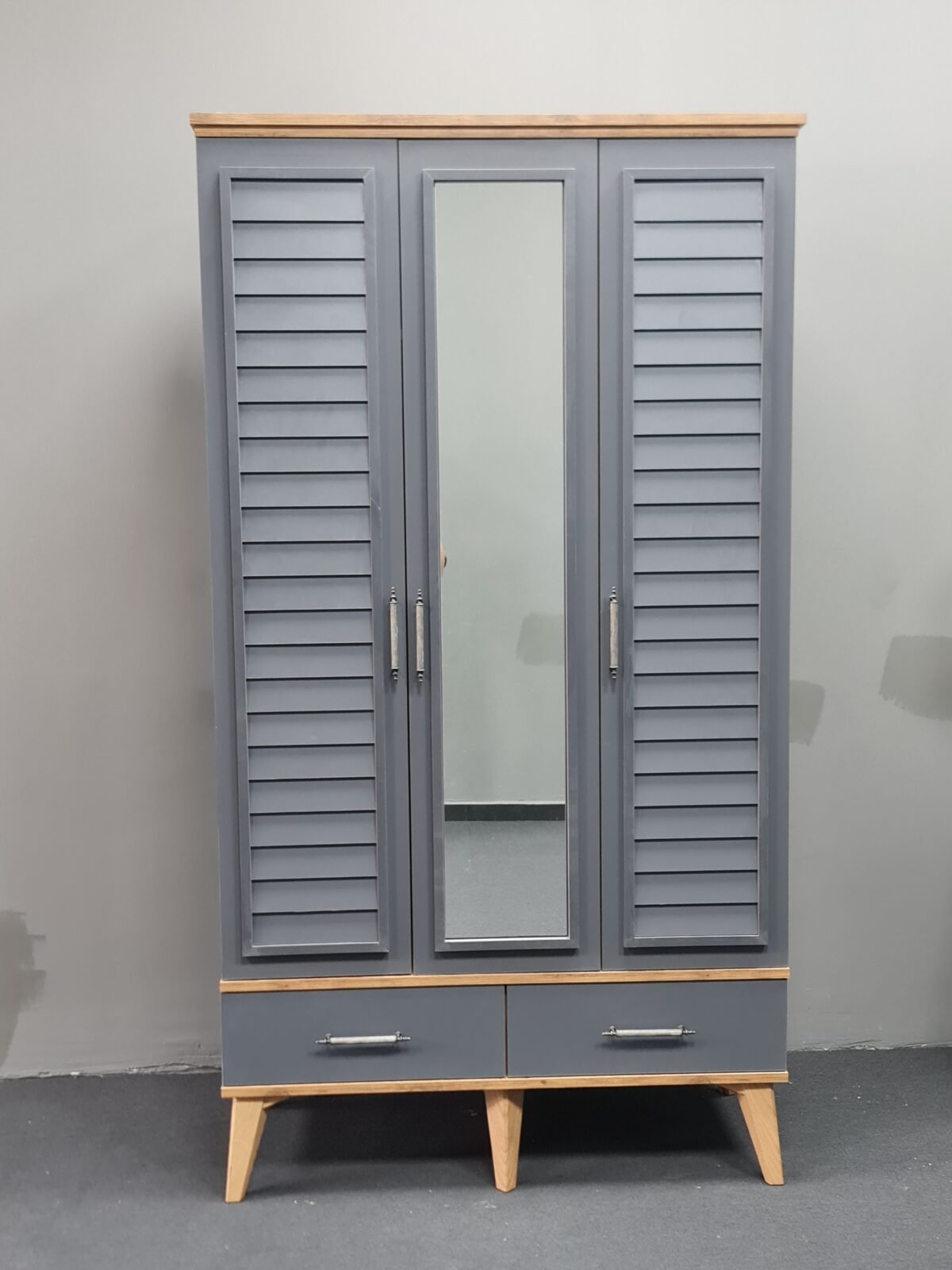 MEGA 3 KAPAKLI ANTRASİT GARDIROP - Görsel 5