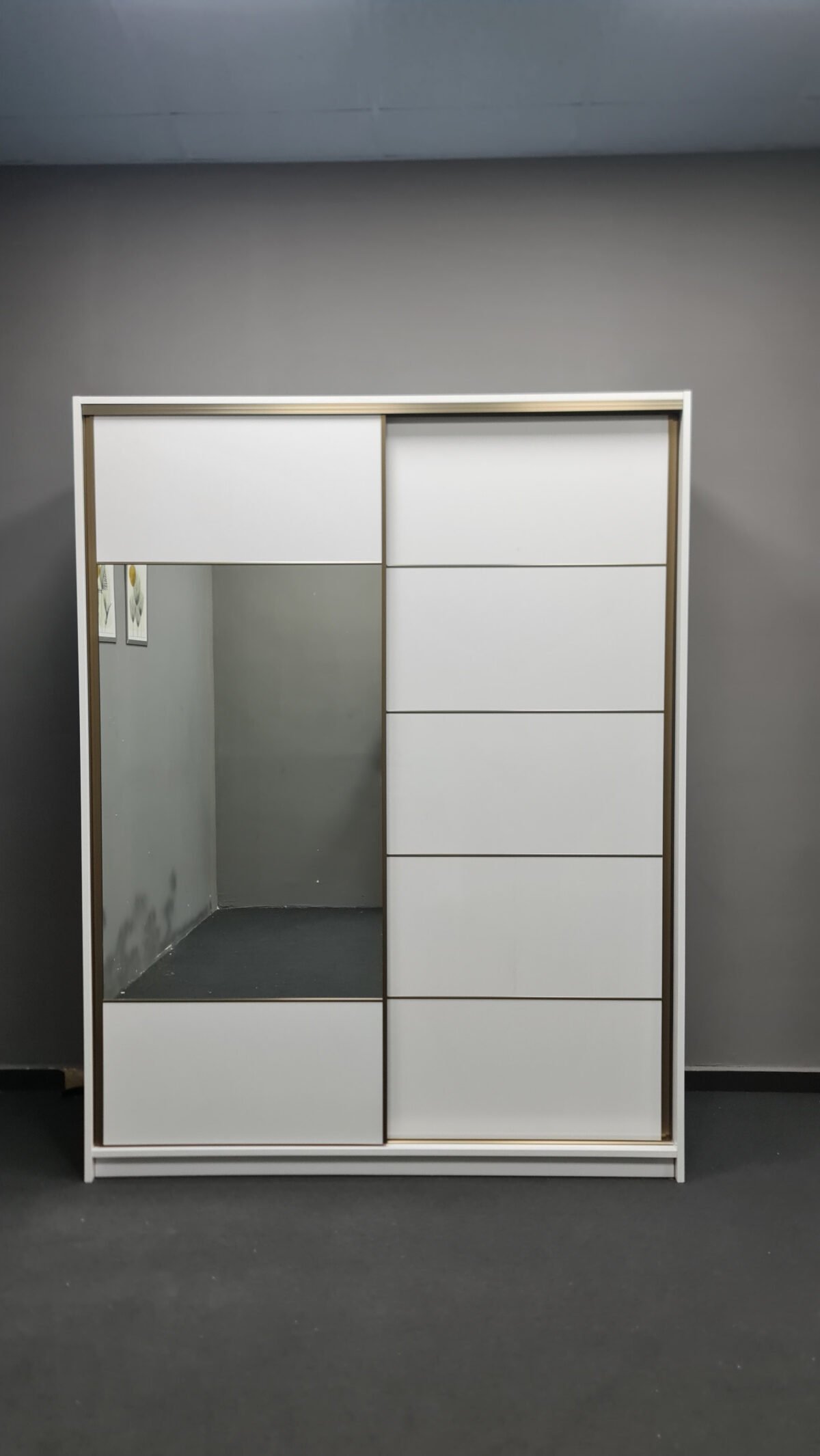 LAVİN WHITE SÜRGÜLÜ GARDIROP - Görsel 1