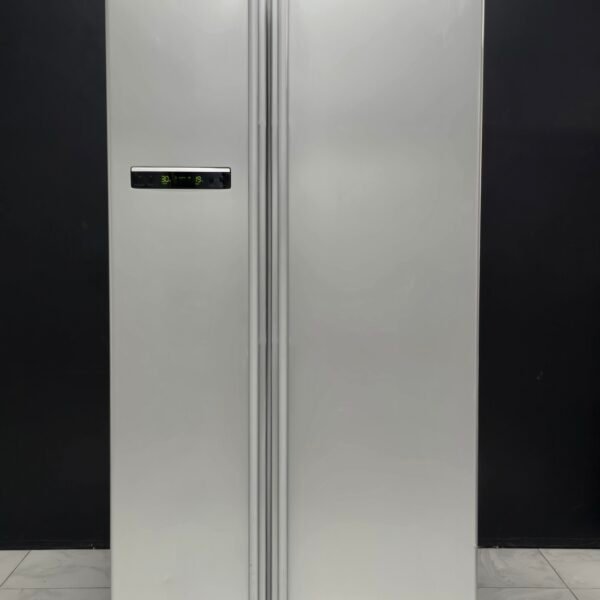 SAMSUNG A+ GRİ 550 LT GARDIROP TİPİ*1 YIL GARANTİ*ADRESE TESLİM*