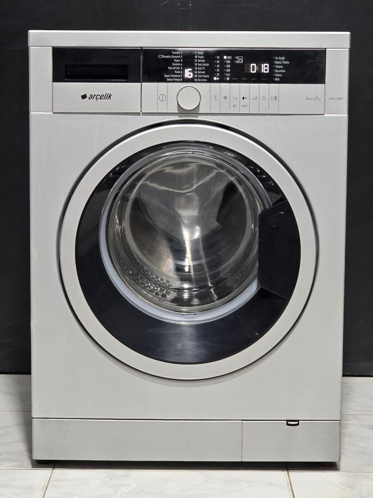 ARÇELİK A+++ GRİ PIYANO SERİ 9 KG 1000 DEVİR ÇAMAŞIR MAKİNESİ - Görsel 1
