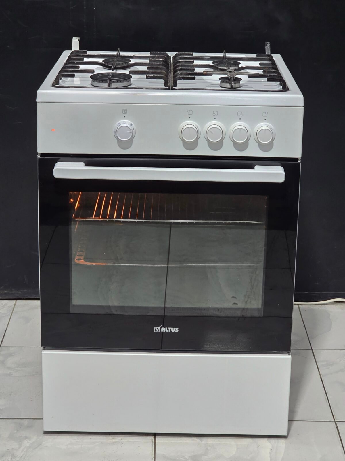 Altus Tam Boy Çakmaklı Gaz Emniyetli Ocaklı Fırın - Görsel 1