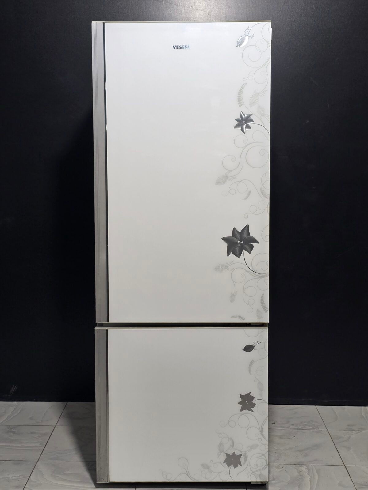 VESTEL A+ 510 LT DESENLİ CAM YÜZEY - Görsel 1