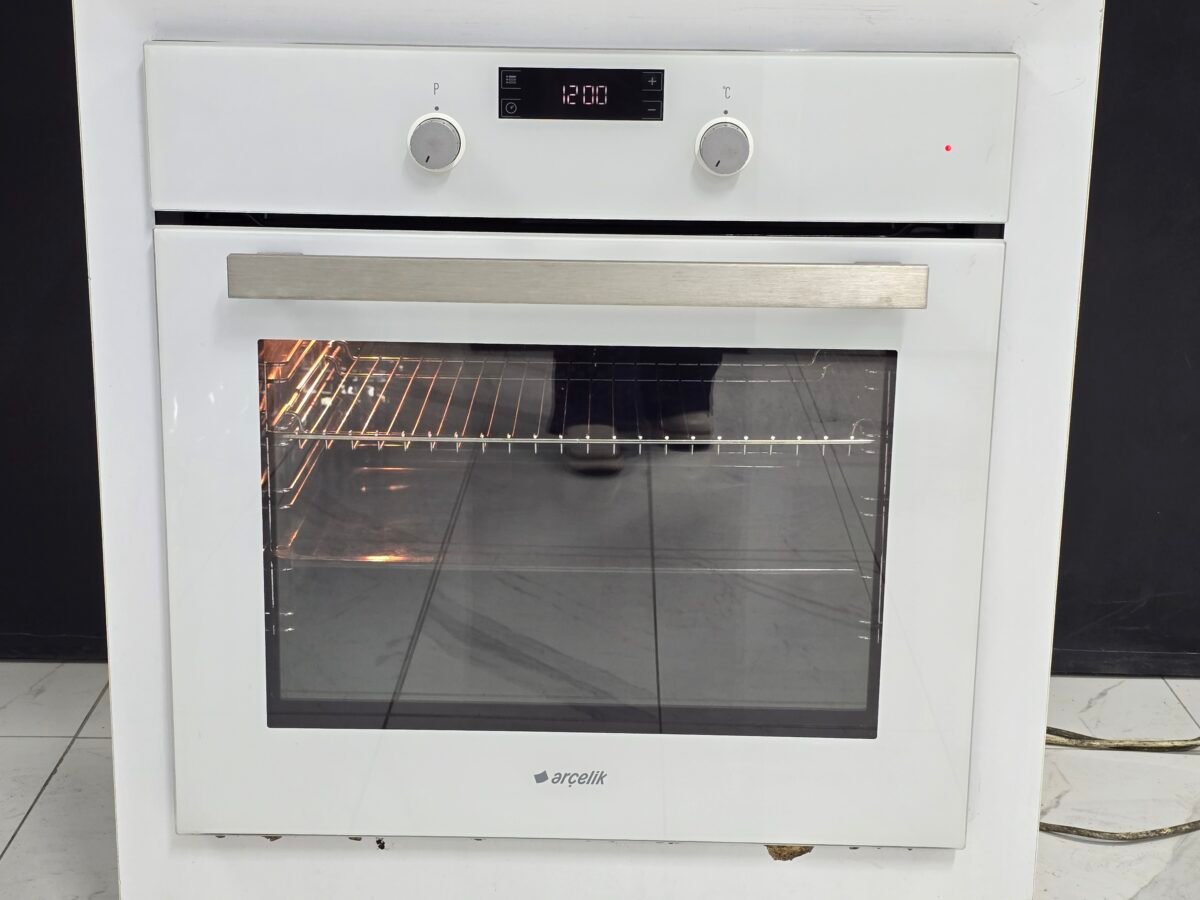 ARÇELİK BEYAZ CAM ANKASTRE FIRIN - Görsel 1