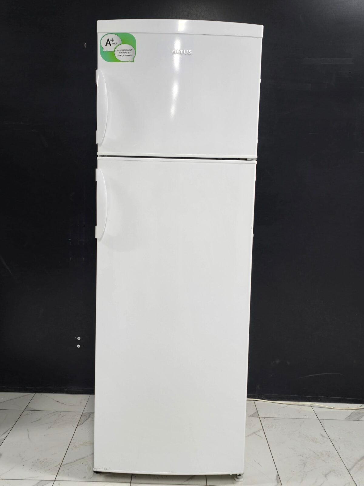 ALTUS A+ 330 LT 60 CMLİK STATİK 2 KAPILI BUZDOLABI - Görsel 1