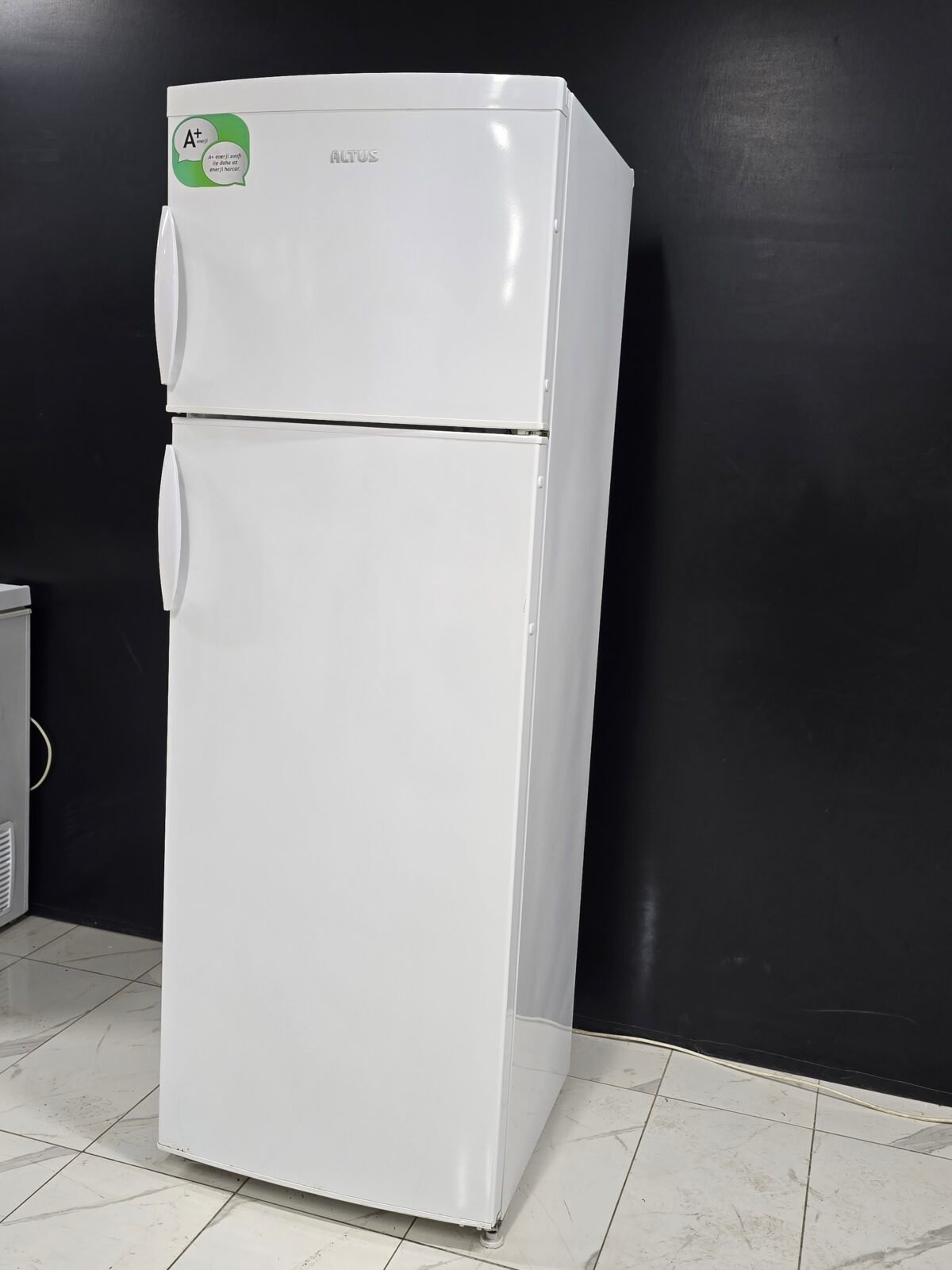ALTUS A+ 330 LT 60 CMLİK STATİK 2 KAPILI BUZDOLABI - Görsel 3