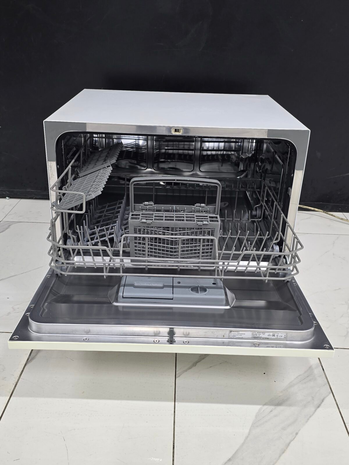 ELEKTROLUX A+ TEZGAH ÜSTÜ 6 PROGRAMLI BULAŞIK MAKİNESİ - Görsel 2