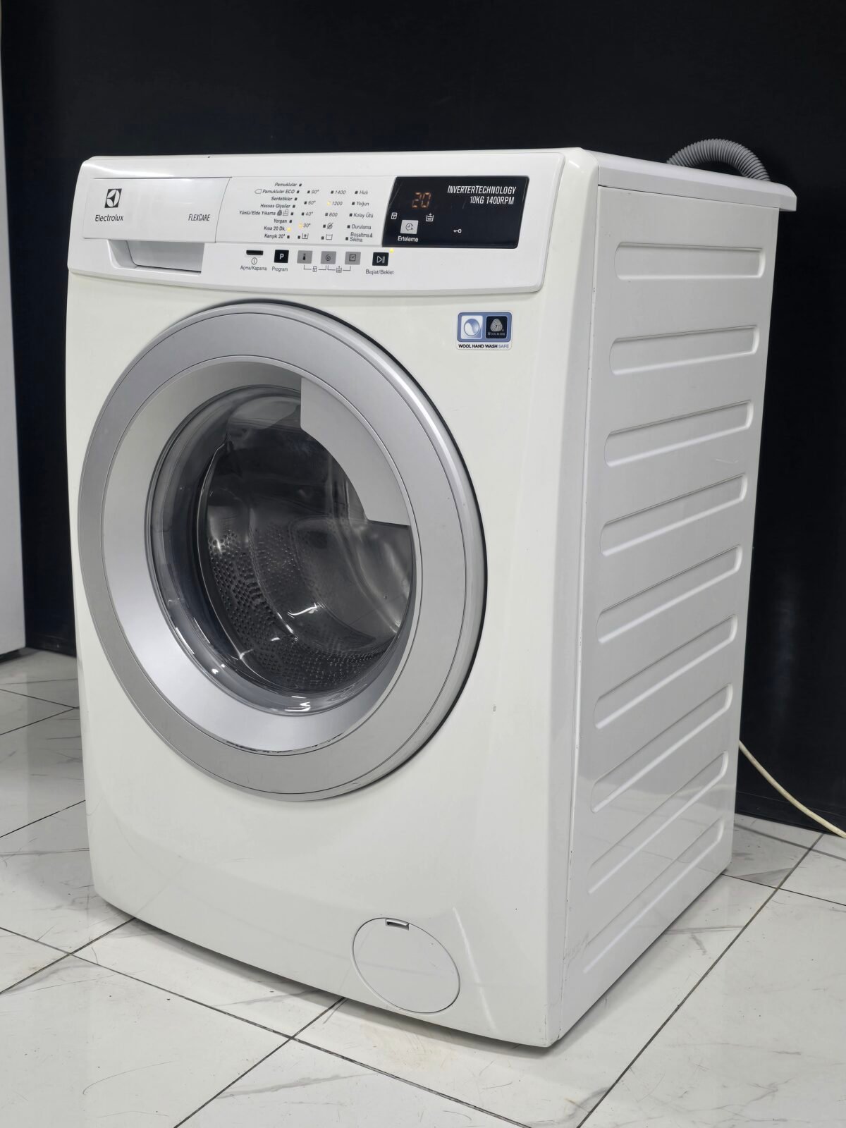 ELEKTROLUX A+++ 10 KG 1400 DEVİR ÇAMAŞIR MAKİNESİ - Görsel 3