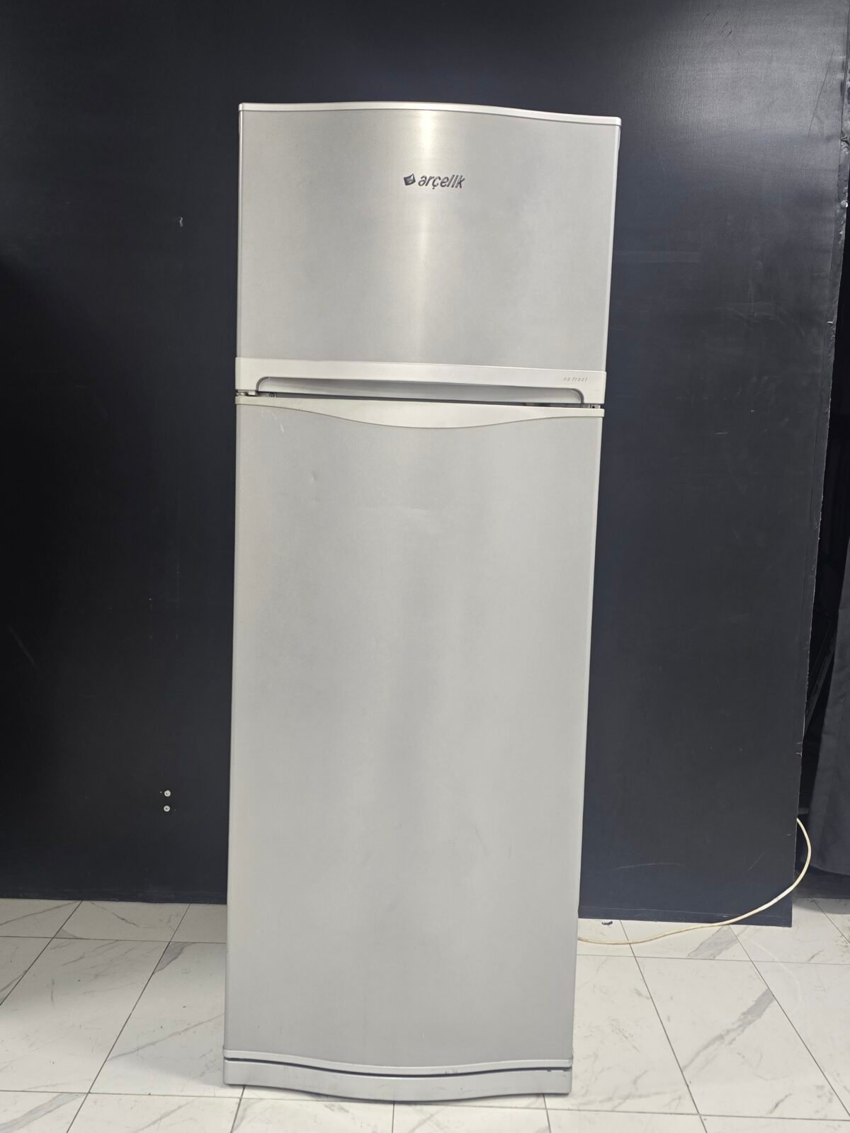 ARÇELİK A+ 500 LT GRİ BOMBELİ TASARIM NOFROST BUZDOLABI - Görsel 1