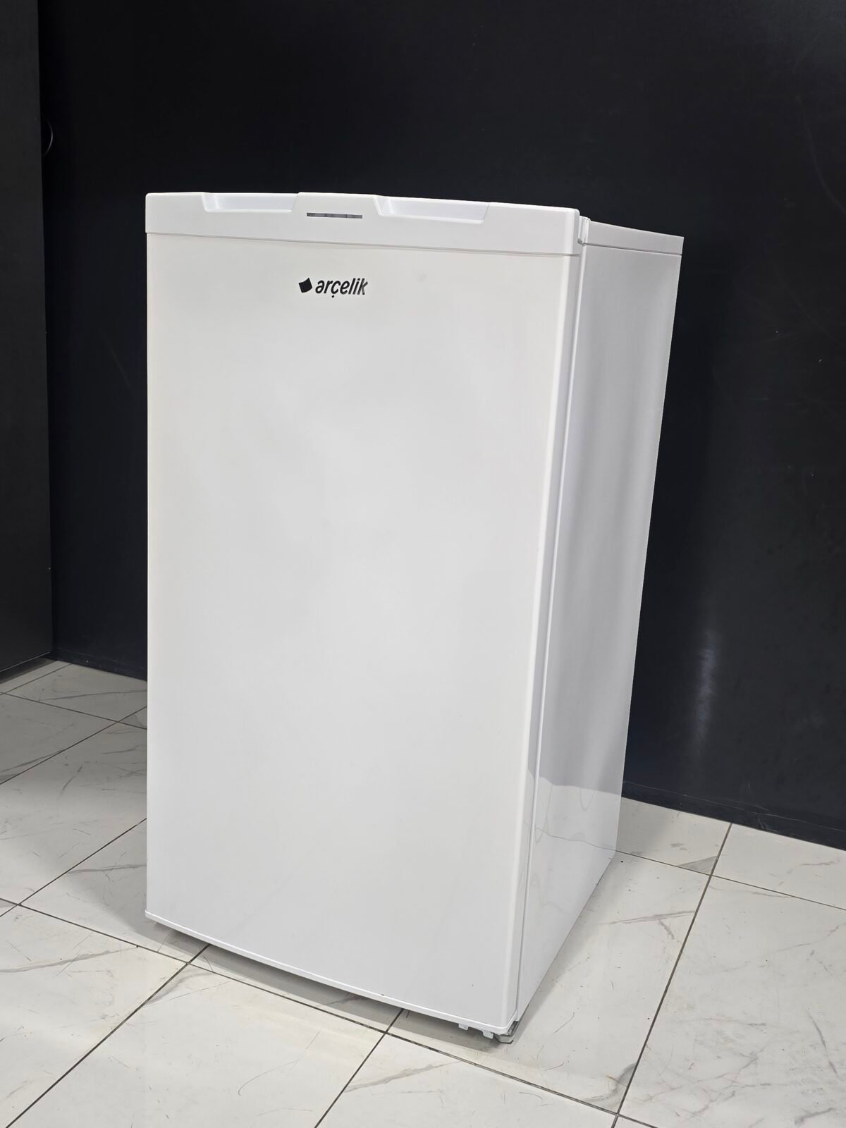 ARÇELİK A+ 127 LT 4 ÇEKMECELİ DİKEY DERİN DONDURUCU - Görsel 3