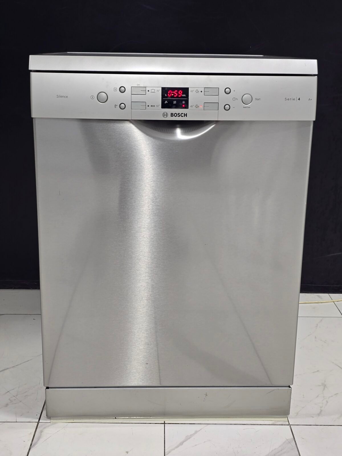BOSCH SERİ 4 A+ INOX 4 PROGRAMLI BULAŞIK MAKİNESİ - Görsel 1