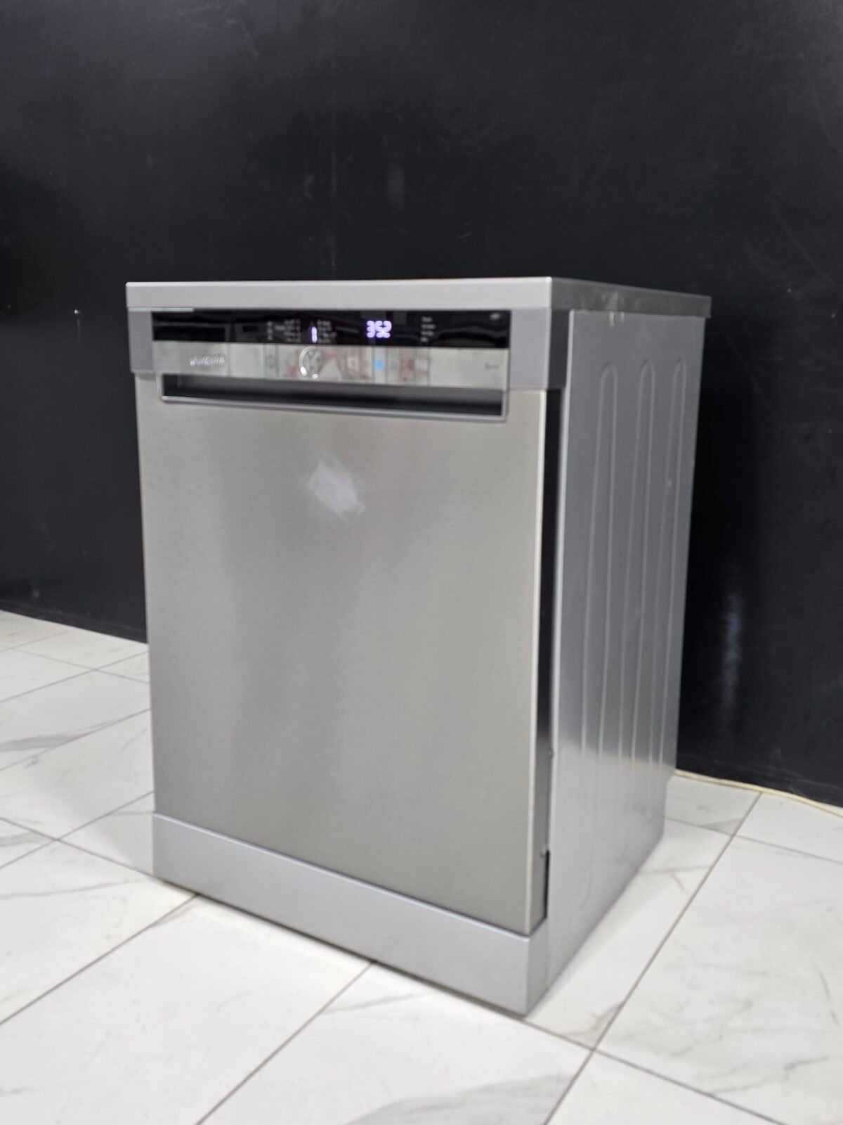 ARÇELİK A+++ INOX PIYANO SERİ 8 PROGRAMLI 3 SEPETLİ BULAŞIK MAKİNESİ - Görsel 3