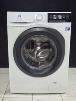 ELEKTROLUX A+++ 10 KG 1400 DEVİR ÇAMAŞIR MAKİNESİ