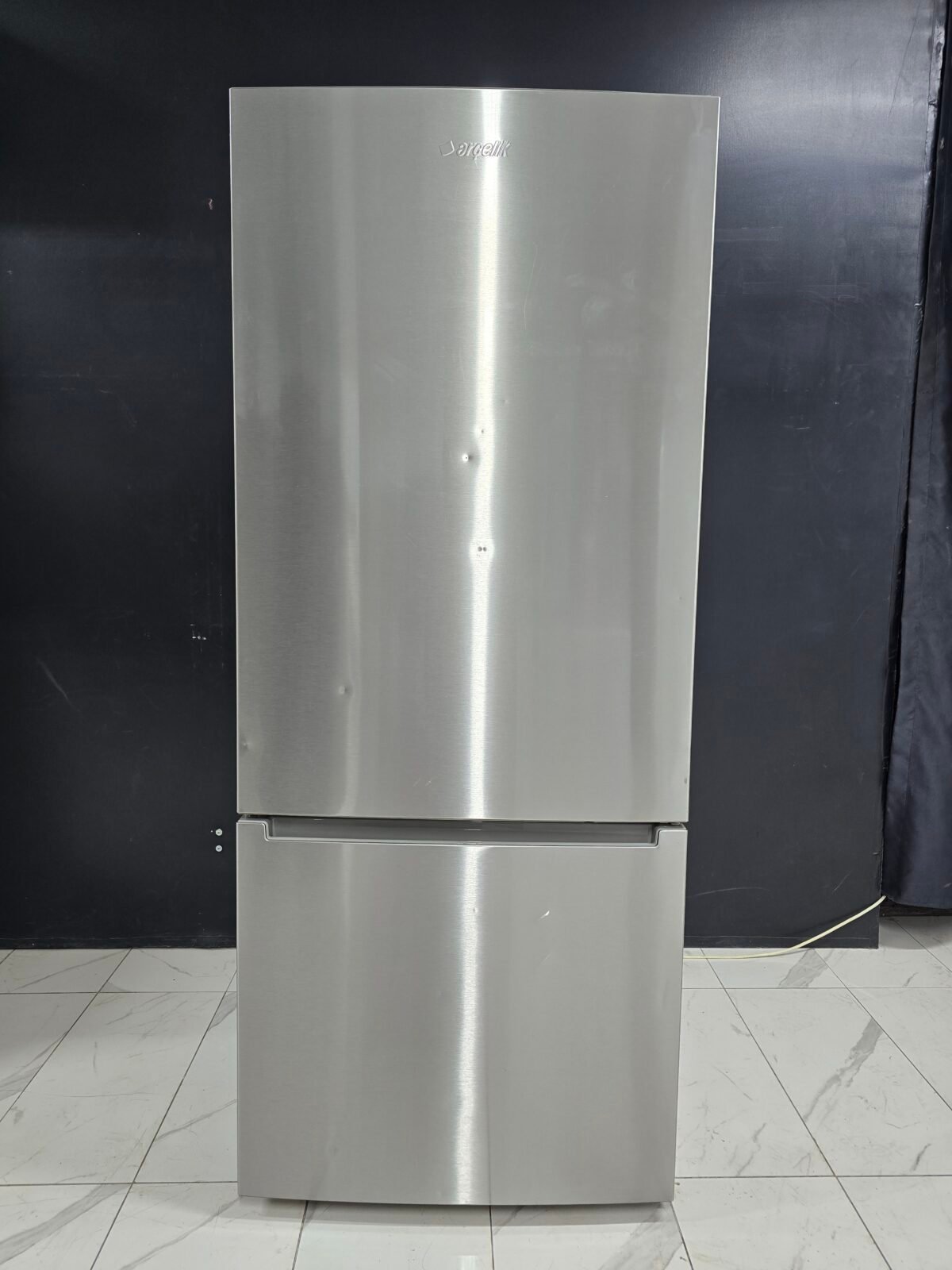 ARÇELİK A+ 480 LT INOX KOMBİ TİPİ NOFROST BUZDOLABI - Görsel 1